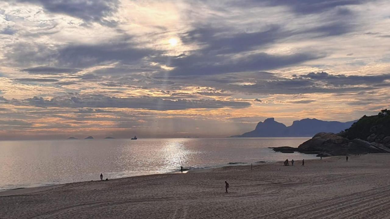Apto Pe Na Areia Condominio Oceanside Camboinhas Niteroi Luaran gambar
