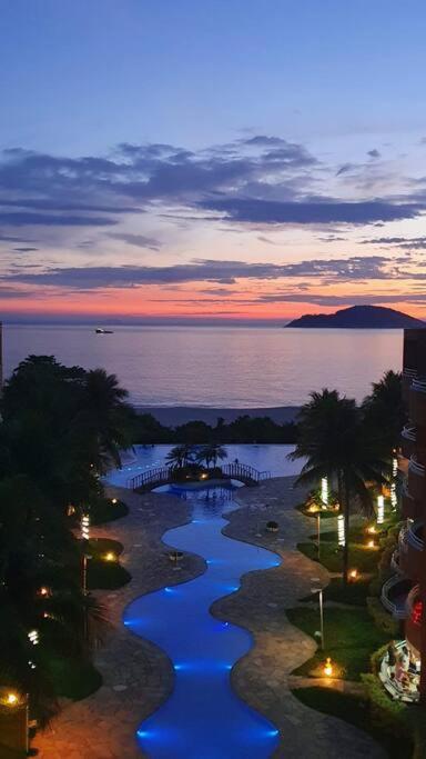 Apto Pe Na Areia Condominio Oceanside Camboinhas Niteroi Luaran gambar